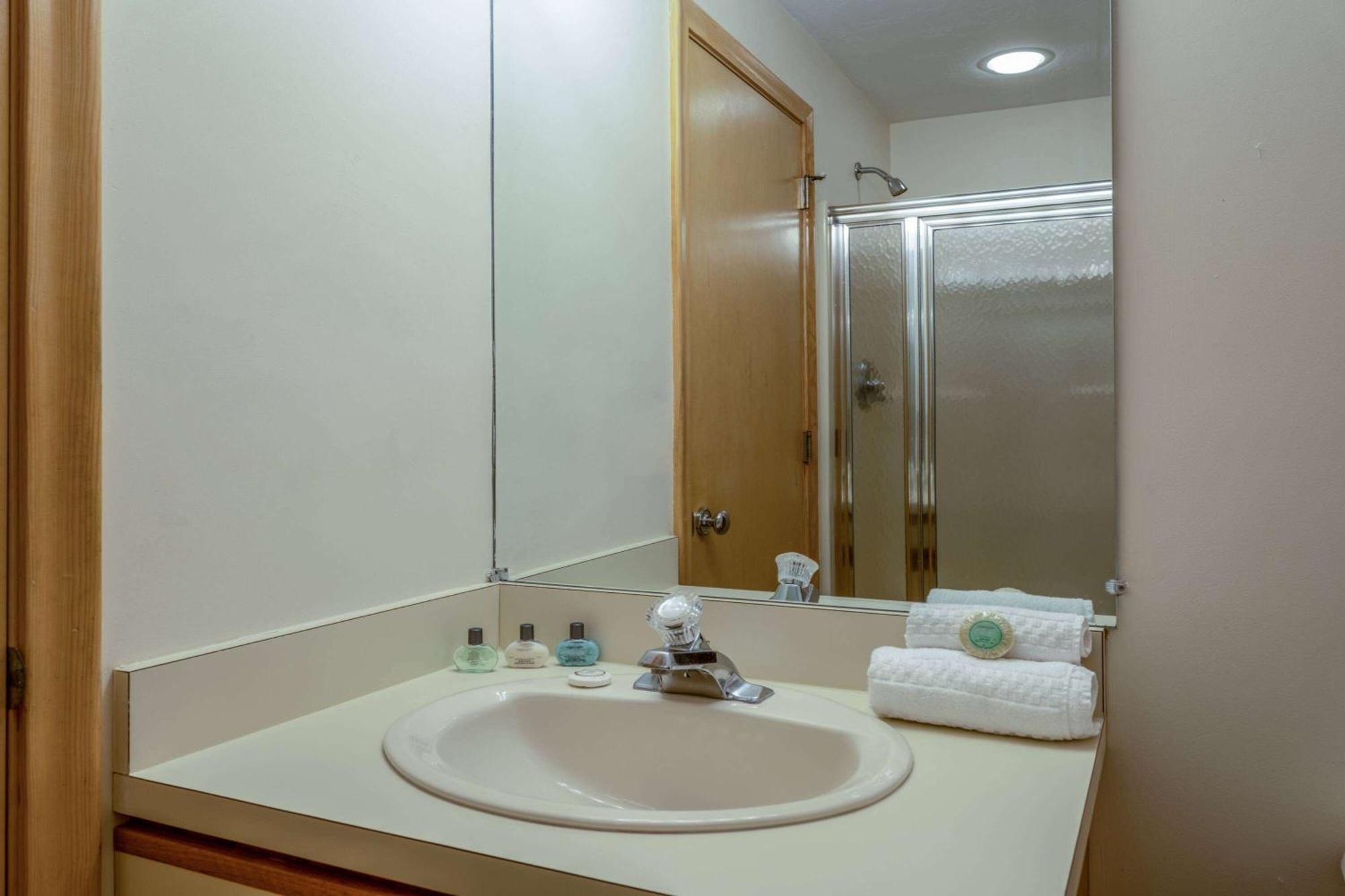 Southcape Resort Mashpee A Ramada By Wyndham Exterior photo