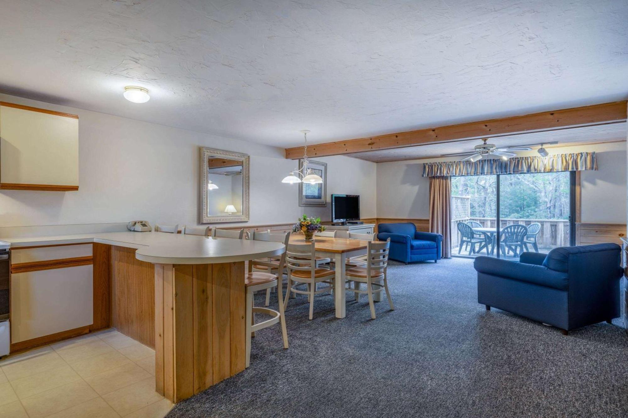 Southcape Resort Mashpee A Ramada By Wyndham Exterior photo